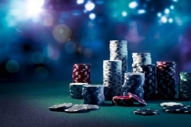 DANA and QRIS payment options for VIP members